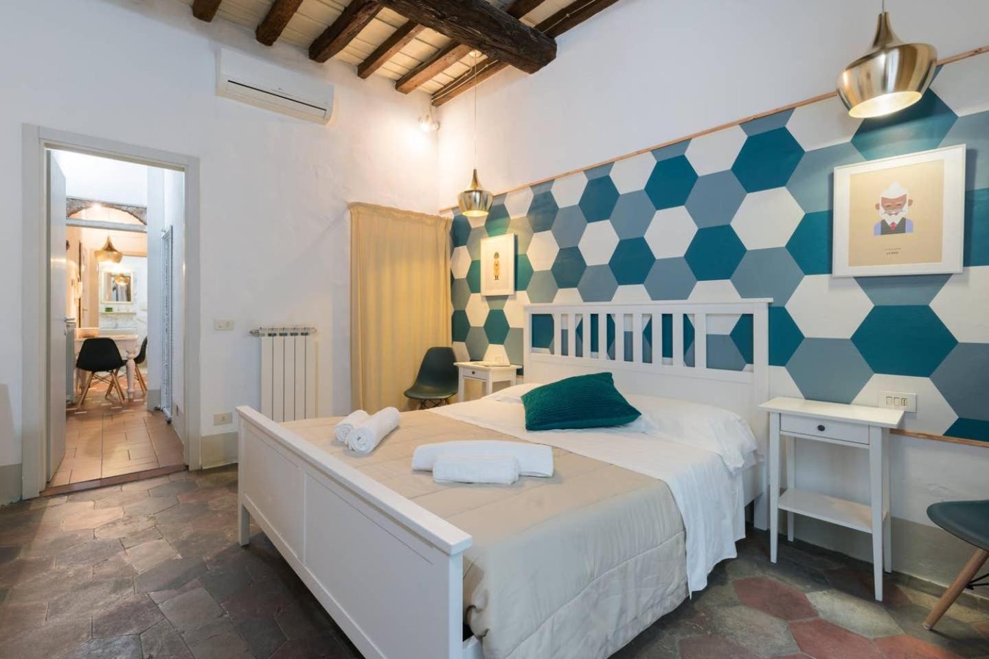 F4 - Santa Croce One Bedroom Flat 2 To 4 Guests Флоренция Экстерьер фото